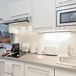 Duenenvilla 19, Whg 8 * Любек